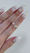 White and Gold Seashell Press on Nails