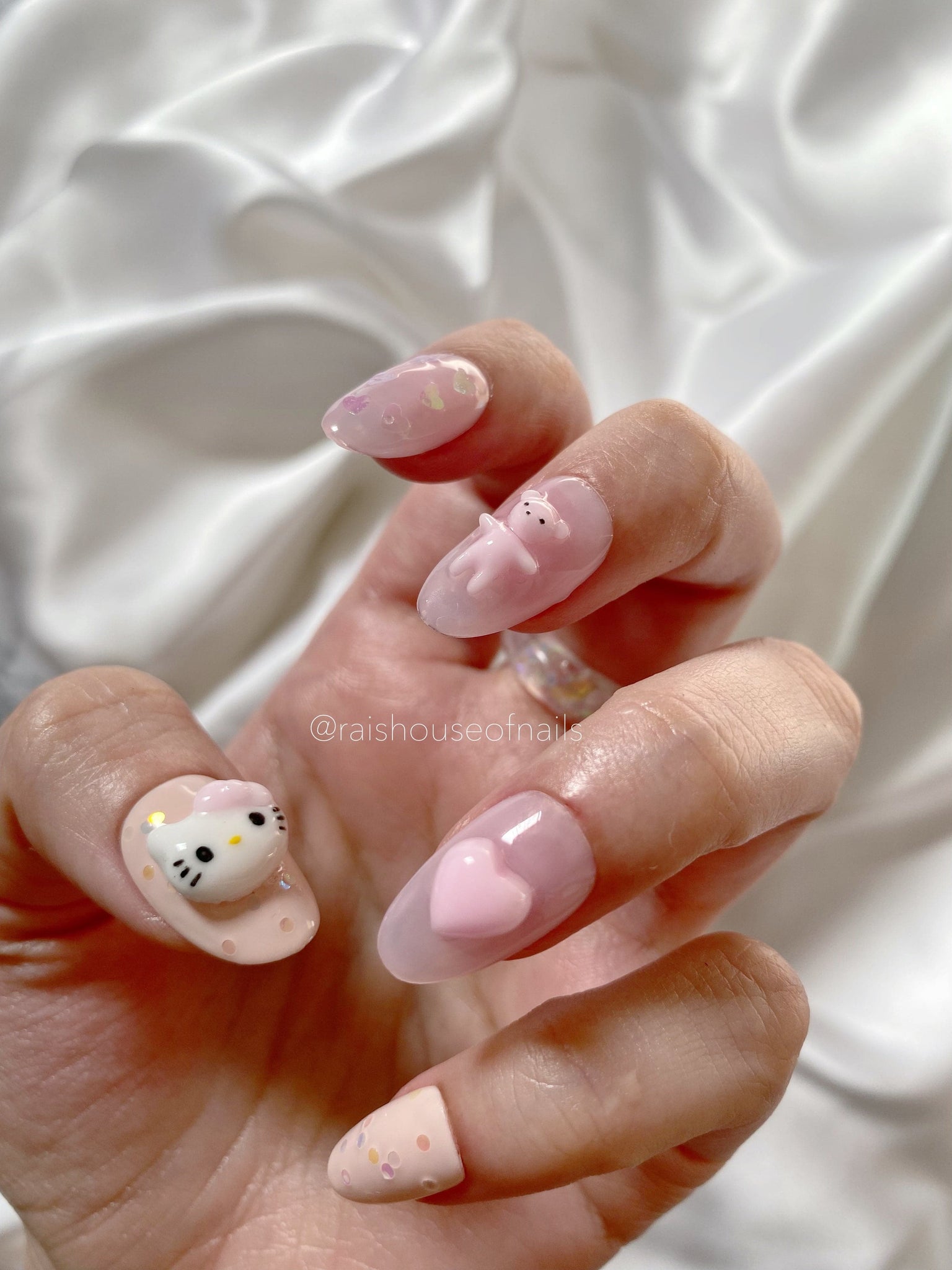 Island Beauty Nail Bar - Hello Kitty Nails💓💋 Call (478)971-1282 Or  Message To Book An Appointment With Maria💅🏽 | Facebook